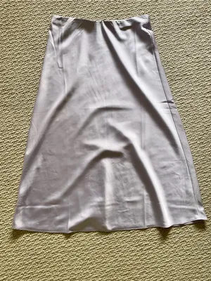 NwoT J. Crew Lavender Whimsigoth Gwyneth Satin Slip Skirt size S thumbnail 6