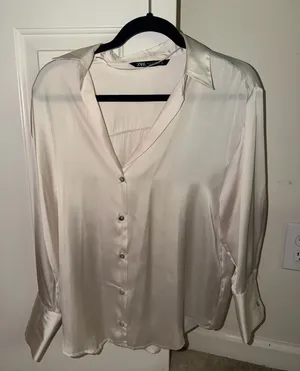 ZARA Top thumbnail 1