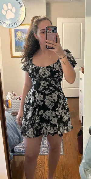 ThirtyOne Boutique Dress thumbnail 1
