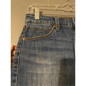 Forever 21 Contemporary Skirt Zip Fly Denim Jean Cut Off Mini Medium NWOT thumbnail 3