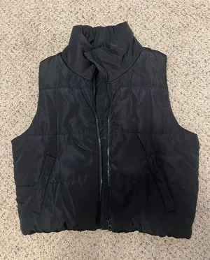 Black Cropped Vest Amazon thumbnail 1