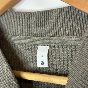 Lululemon Heathered Nomad Green Merino Wool Blend Ribbed Crewneck Sweater Sz 4 thumbnail 6