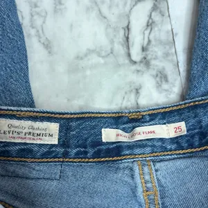 Levi's Premium High Loose Flare Denim Jeans Distressed high rise size 25 western thumbnail 4