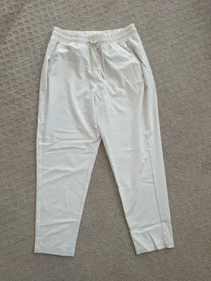 All in Motion Women’s White Joggers Size Medium thumbnail 2