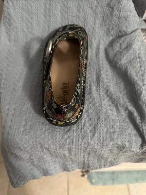 Alegria Ladies Mary Jane Shoes with Peace & Flower Print - Sz 38 thumbnail 6