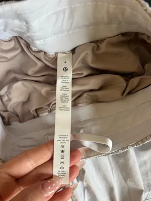 Lululemon Shorts thumbnail 2