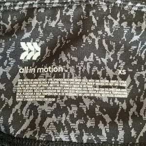 All in Motion Black and Gray Animal Print Workout Leggings Size XS thumbnail 7