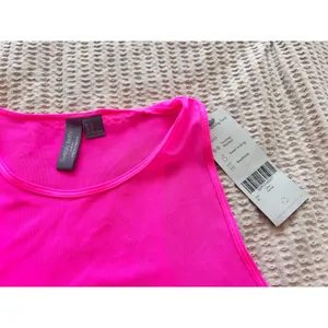 Sweaty Betty mesh Racerback tank top thumbnail 4
