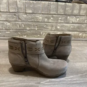 Dansko Balance Beige‎ Leather Ankle Bootie Zip Buckle Round Toe Women's 8 38 thumbnail 2