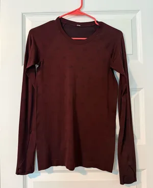 Lululemon Long Swiftly Tech Sleeve Shirt thumbnail 1