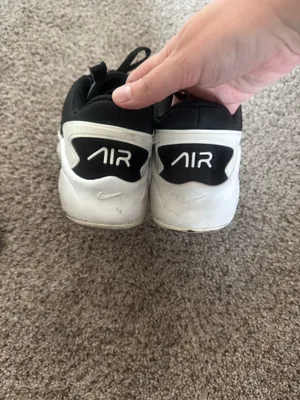 Nike Women’s Air Max Bolt Sneaker 9 Black White thumbnail 3