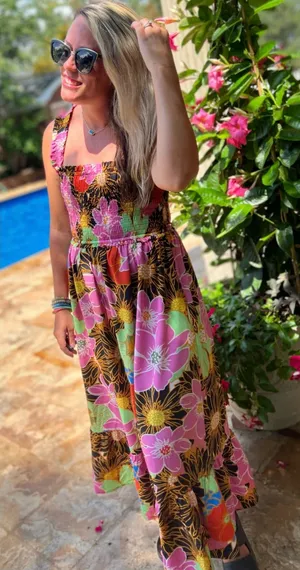 Entro Floral Smocked Maxi Dress size‎ small thumbnail 1