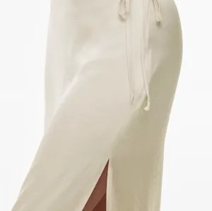 Aritzia Wilfred Elixir Satin Skirt  thumbnail 3