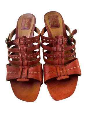 Clark’s Leather Strappy Slide Sandals in Brown thumbnail 3