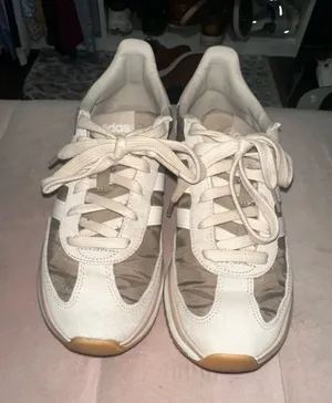 Cloud Sneakers Adidas thumbnail 1