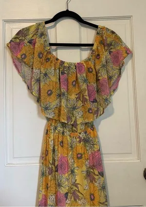 Vici You Glow Girl Floral Off The Shoulder Maxi Dress thumbnail 6