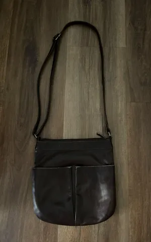 Brown Leather Cross Body purse thumbnail 1