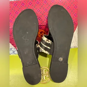 Tory Burch Leigh Snakeskin print Sandals, size 7.5, Like New!! thumbnail 8