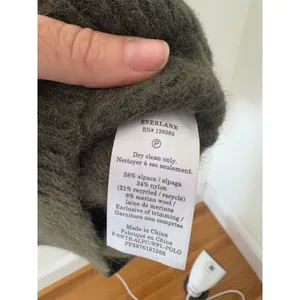 Everlane Alpaca Waffle-Stitch Polo Sweater Olive Green XS Relaxed V-Neck Knit thumbnail 3