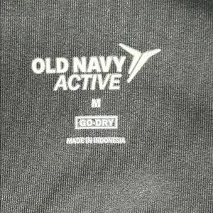 Old Navy Active Black Go-Dry Leggings with Sheer Panels size M thumbnail 2