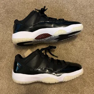 ‼️Jordan 11 Retro Low 72-10‼️ thumbnail 2