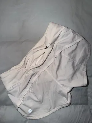 White Lululemon speed up 2.5  thumbnail 2