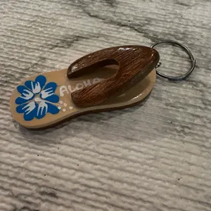 Hawaiian Aloha Flip Flop Key Chain Charm‎ Brown thumbnail 15