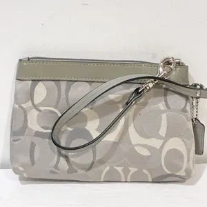 Coach Signature‎ Gray Pleated Canvas Logo Wristlet Mini Bag Wallet thumbnail 5