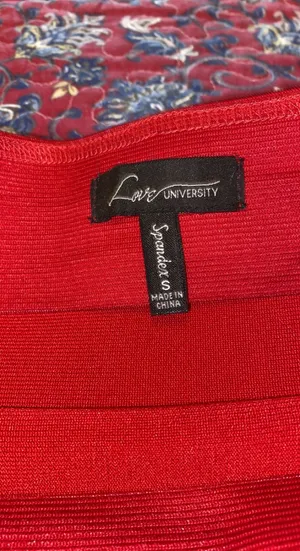 Red Skirt Love University thumbnail 4