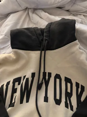 Brandy Melville Sweatshirt thumbnail 2