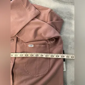 NWT Lee Layers Size XS Mauve Long Sleeve Button Front Collared Shacket Shirt thumbnail 10