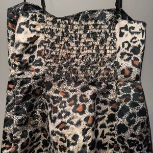 Urban Outfitters Spaghetti Strap Bodycon Slit Leopard Dress XS NEW #719 thumbnail 6