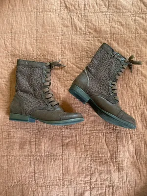 American Eagle Y2K Brown Lace Crochet Combat Boots thumbnail 6