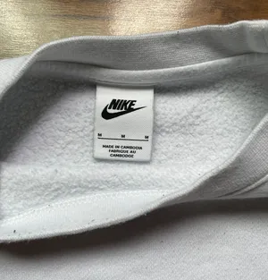 Nike White Crew Neck Sweatshirt thumbnail 5