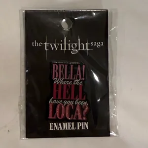 Twilight Bella Loca Glitter Enamel Pin Pink thumbnail 2