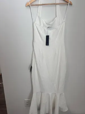 Lulu Townsend Lulus Londa White halter neck trumpet midi dress thumbnail 3