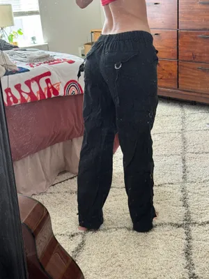 Aeropostale Black Low-Rise Cargo Pants thumbnail 2