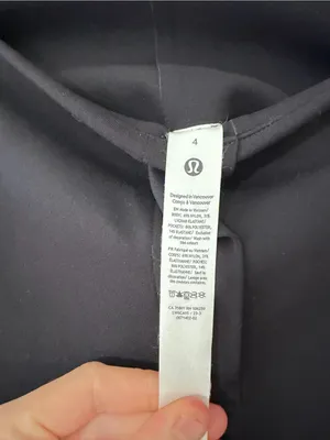 Lululemon Smooth Fit Pull-On High-Rise Cropped Pants in Black Size 4 Work Wear thumbnail 7