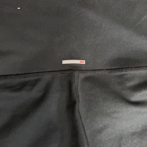 Aerie Women’s Classic Black Leggings thumbnail 4