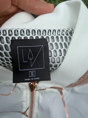 Lime & Vine Gwen Crop Jacket White Alabaster Rose Gold Metallic Bomber Size S thumbnail 7
