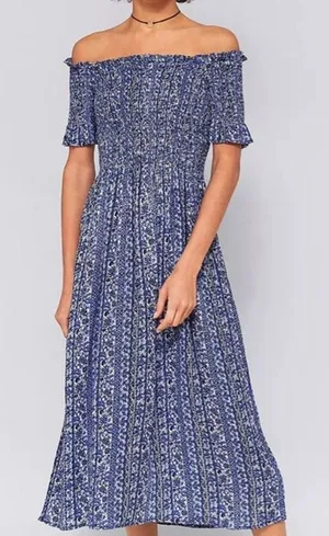 Urban Outfitters Kimchi Blue Picnic Blue Floral Smocked Midi Dress size S thumbnail 1