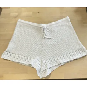 Offline by Aerie‎ Womens Crochet Knit High Waisted Shorts Sz XL Beach Resortwear thumbnail 2