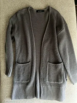 Merokeety Grey Cardigan thumbnail 1