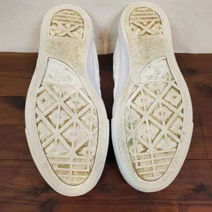 Converse‎ Womens Shoes Size 6 White Leather Chuck Taylors Lace-Up Low Top thumbnail 8