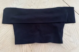 Urban Outfitters Off the Shoulder Black Crop Top Size S thumbnail 1