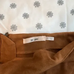 Francesca's Skirt thumbnail 3