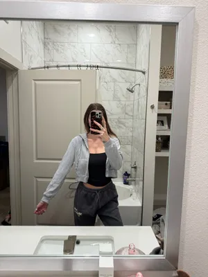 Brandy Melville Cropped Jacket thumbnail 2