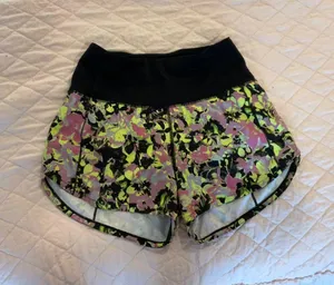 Lululemon Shorts Speed Up 4” size2 thumbnail 1