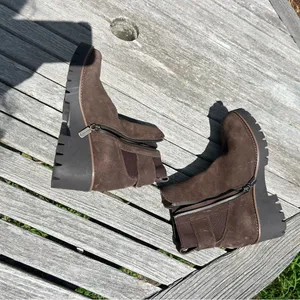 Blondo Dagger Waterproof Boot (Women) size  8‎ thumbnail 9