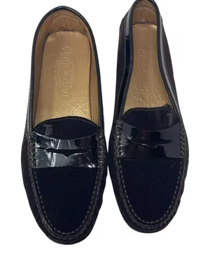 Tod’s Gommino Loafers in Chocolate Brown velvet sz 38 US 7 thumbnail 1